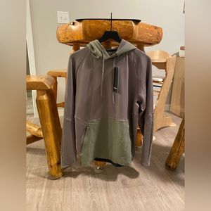 Lululemon Fundamental Fuel Pullover Size M